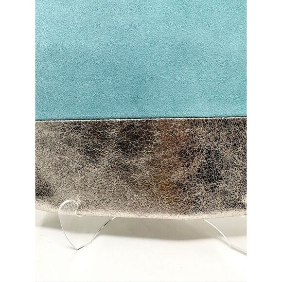 NEW with Tags Street Level Mirabella Metallic Sueded and Leather Wristlet Clutch - Picture 4 of 14